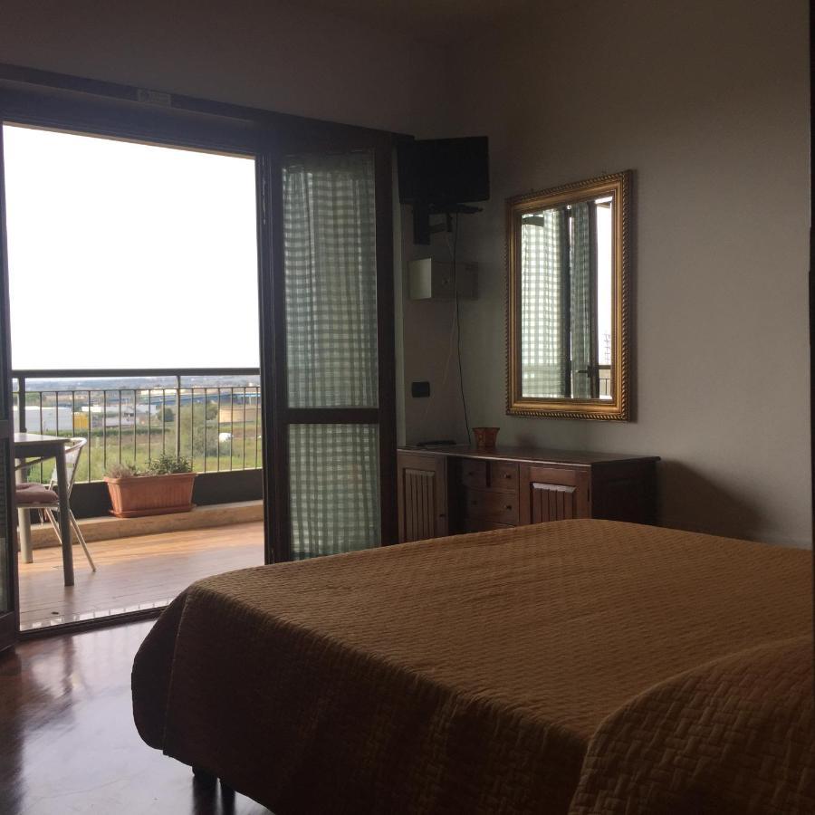 Bb Nuova Fiera Di Roma Bed and Breakfast Φιουμιτσίνο Εξωτερικό φωτογραφία