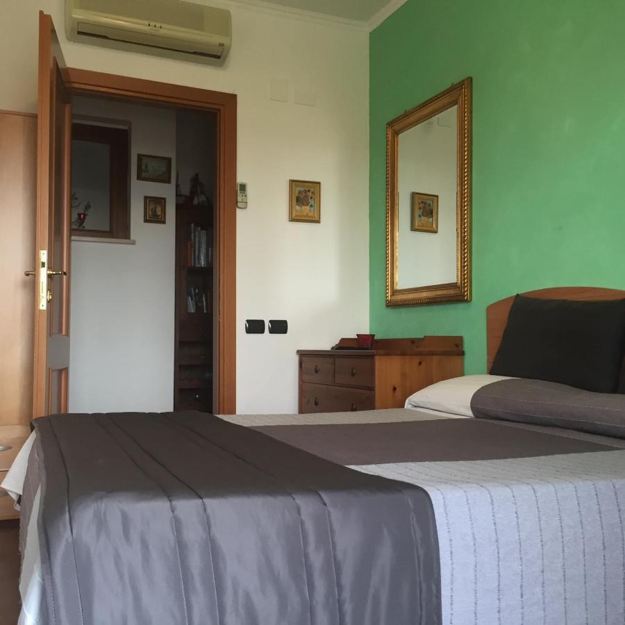 Bb Nuova Fiera Di Roma Bed and Breakfast Φιουμιτσίνο Εξωτερικό φωτογραφία